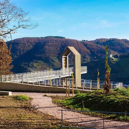 Wein- Und Gaestehaus Genetsch ลีเซอร์ ภายนอก รูปภาพ