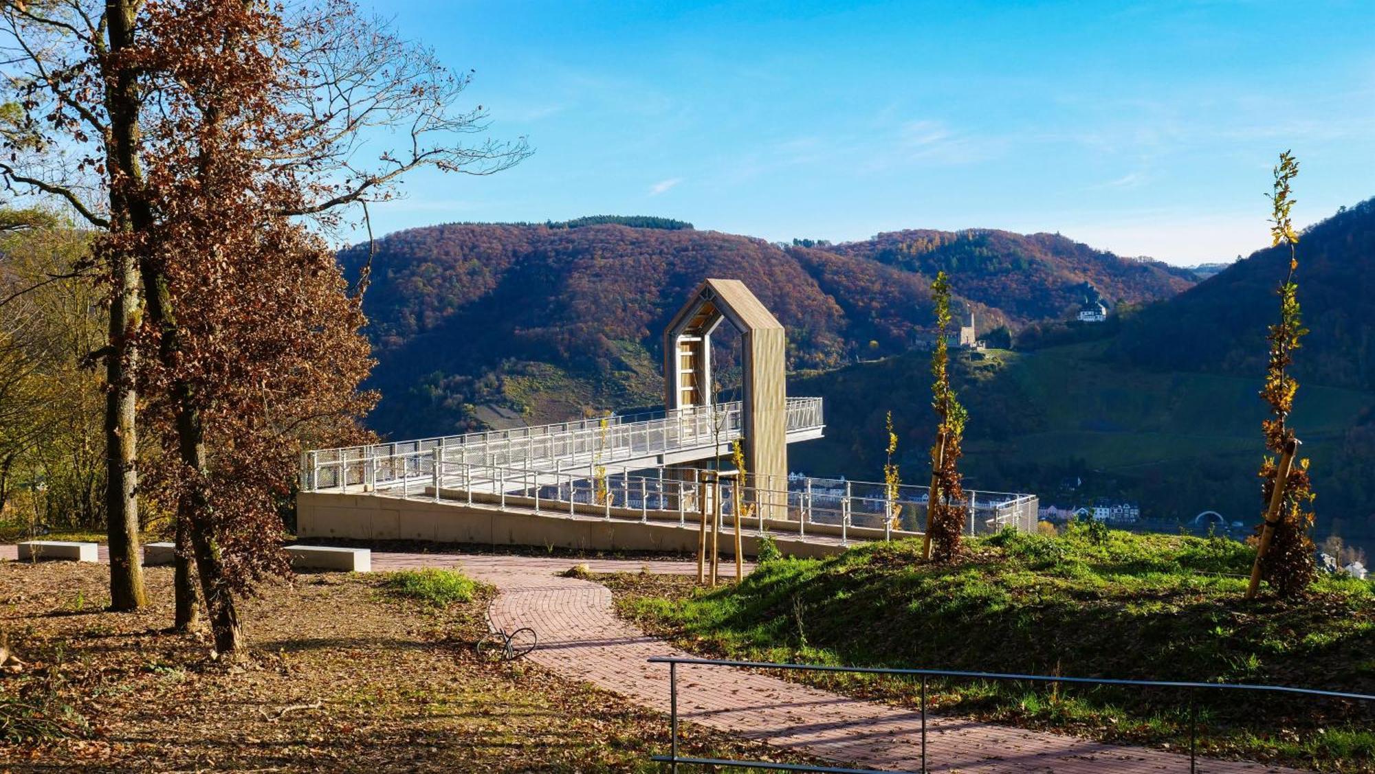 Wein- Und Gaestehaus Genetsch ลีเซอร์ ภายนอก รูปภาพ
