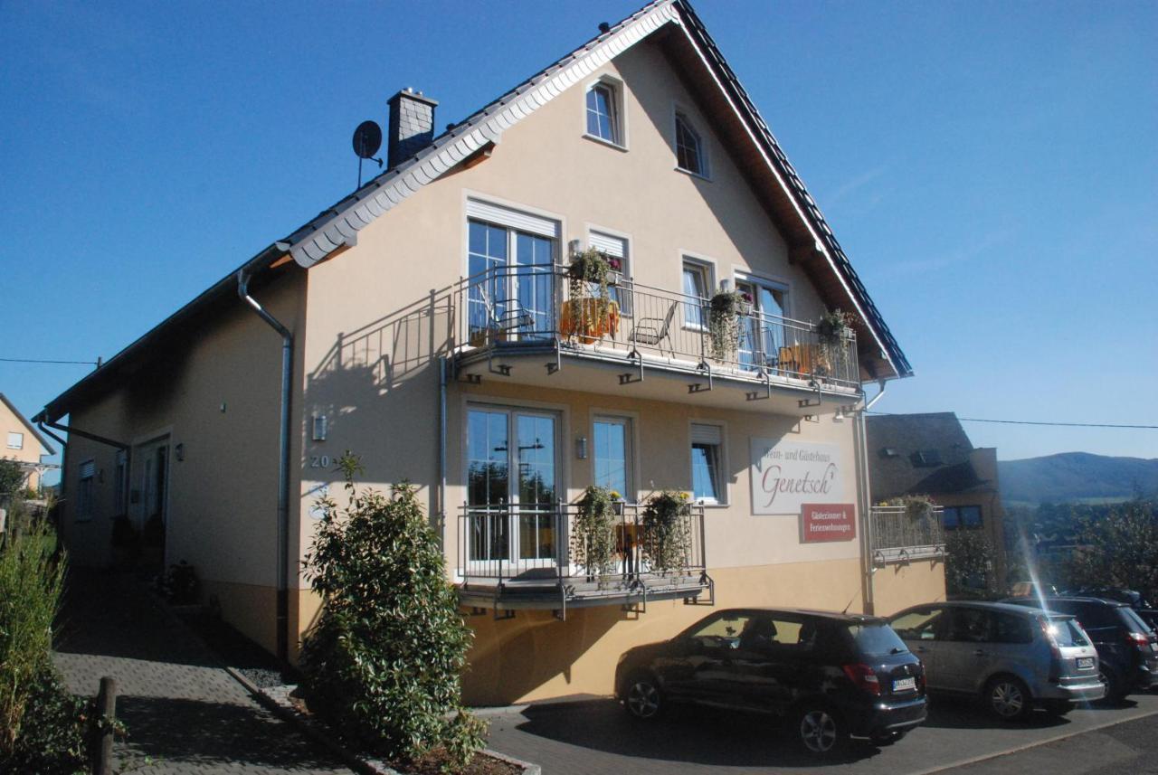 Wein- Und Gaestehaus Genetsch ลีเซอร์ ภายนอก รูปภาพ