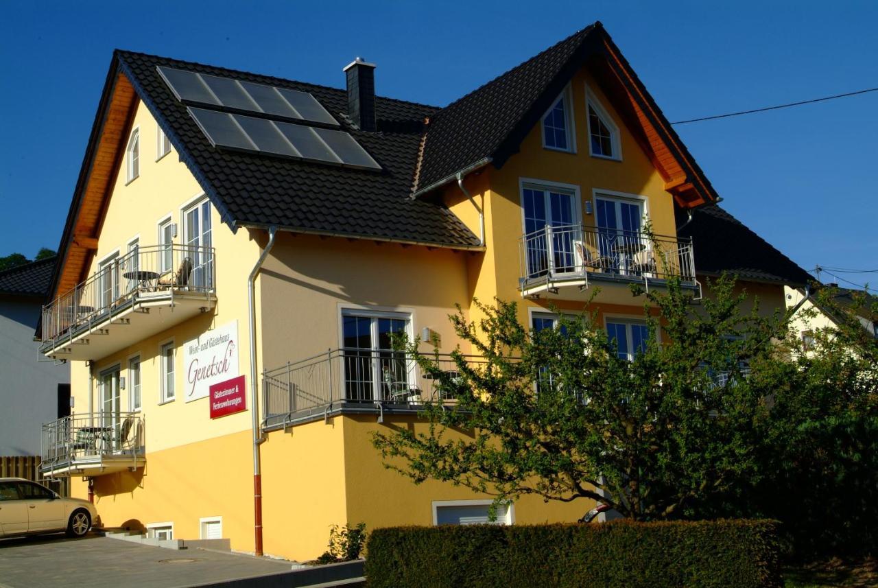 Wein- Und Gaestehaus Genetsch ลีเซอร์ ภายนอก รูปภาพ